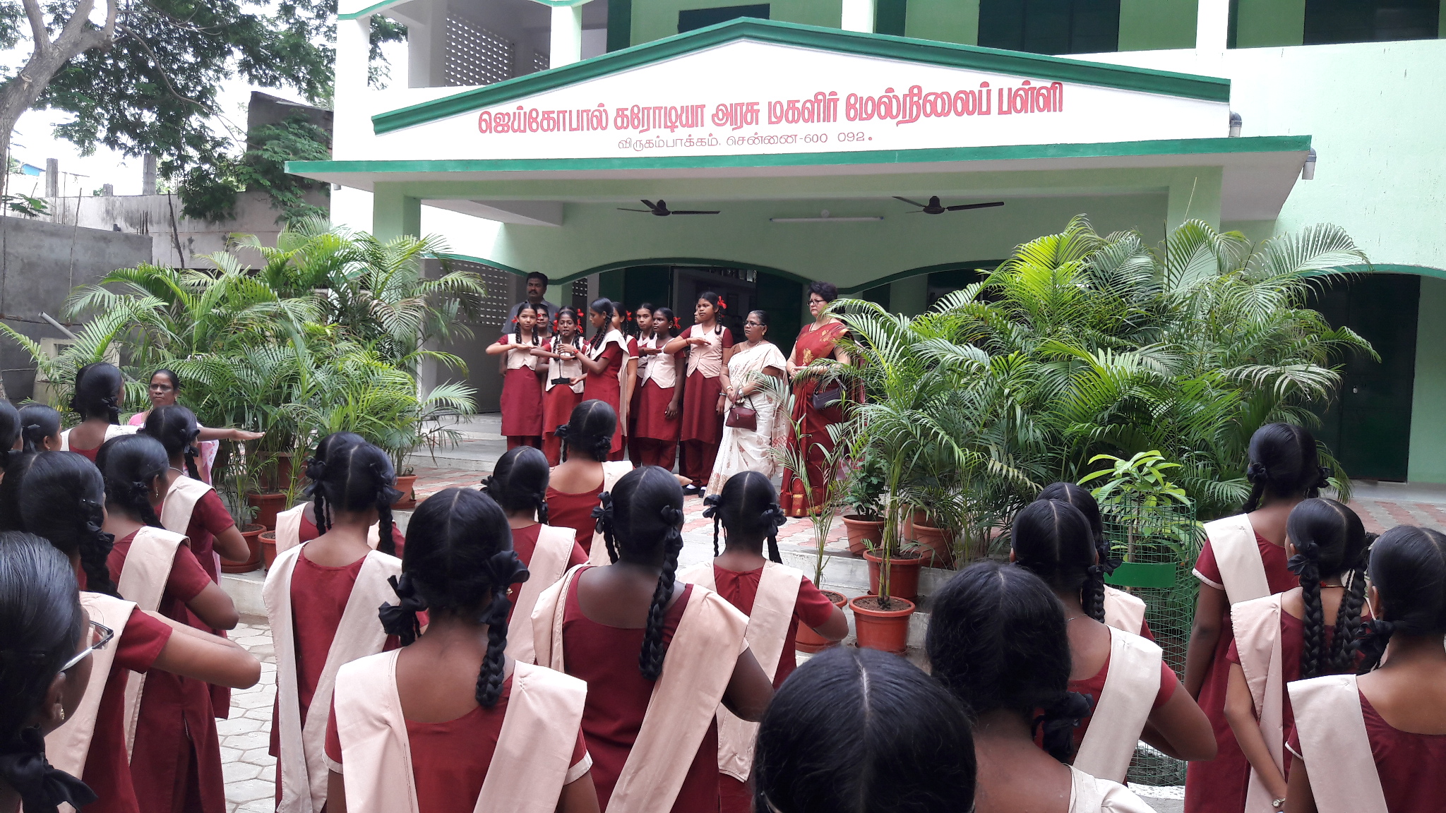 JGHSS Virugambakkam repaired stage